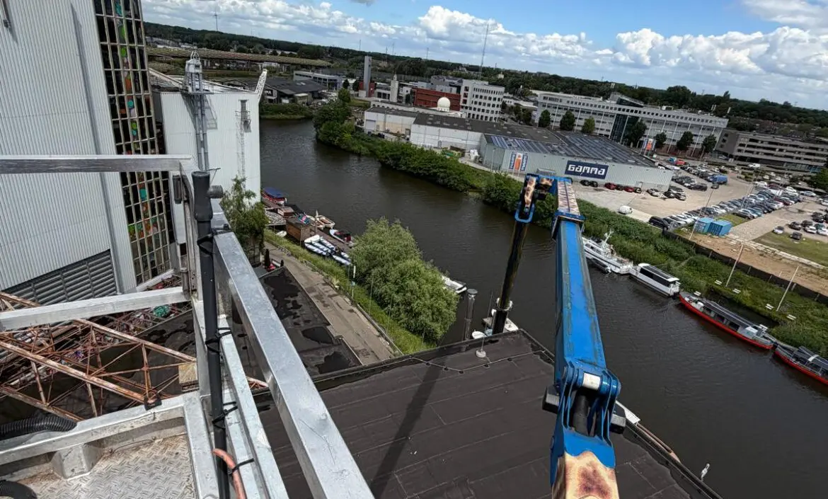Glas plaatsen in 's-Hertogenbosch